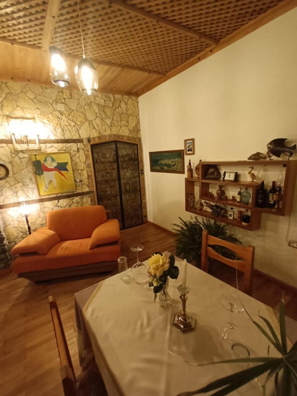 Guest House Lini Exterior foto